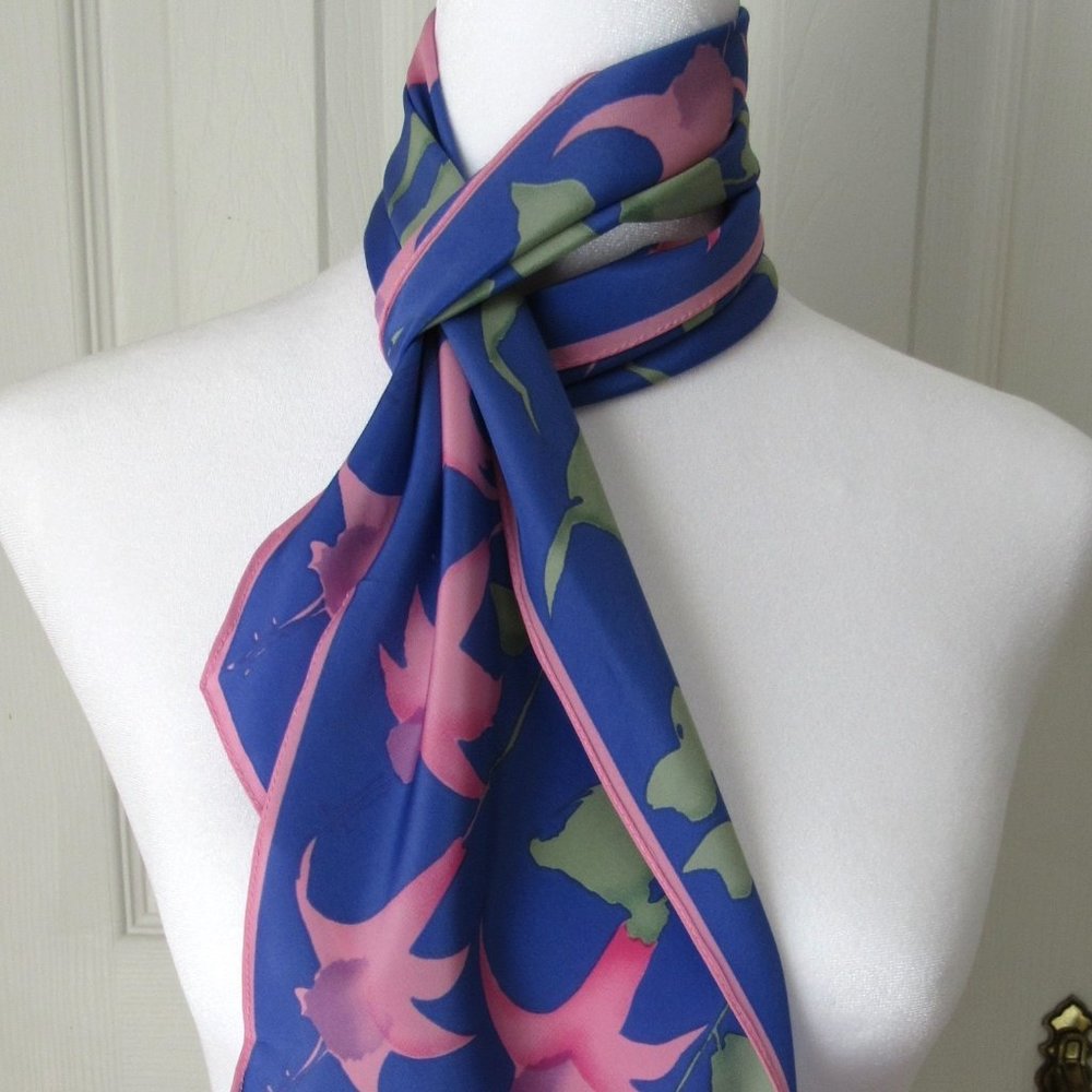 VERESA by VERA Neumann Vintage SCARF Fuchsia Pink Purple Pennant Style Japan